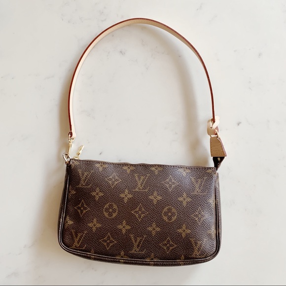 Louis Vuitton Pochette - Picture 2 of 13